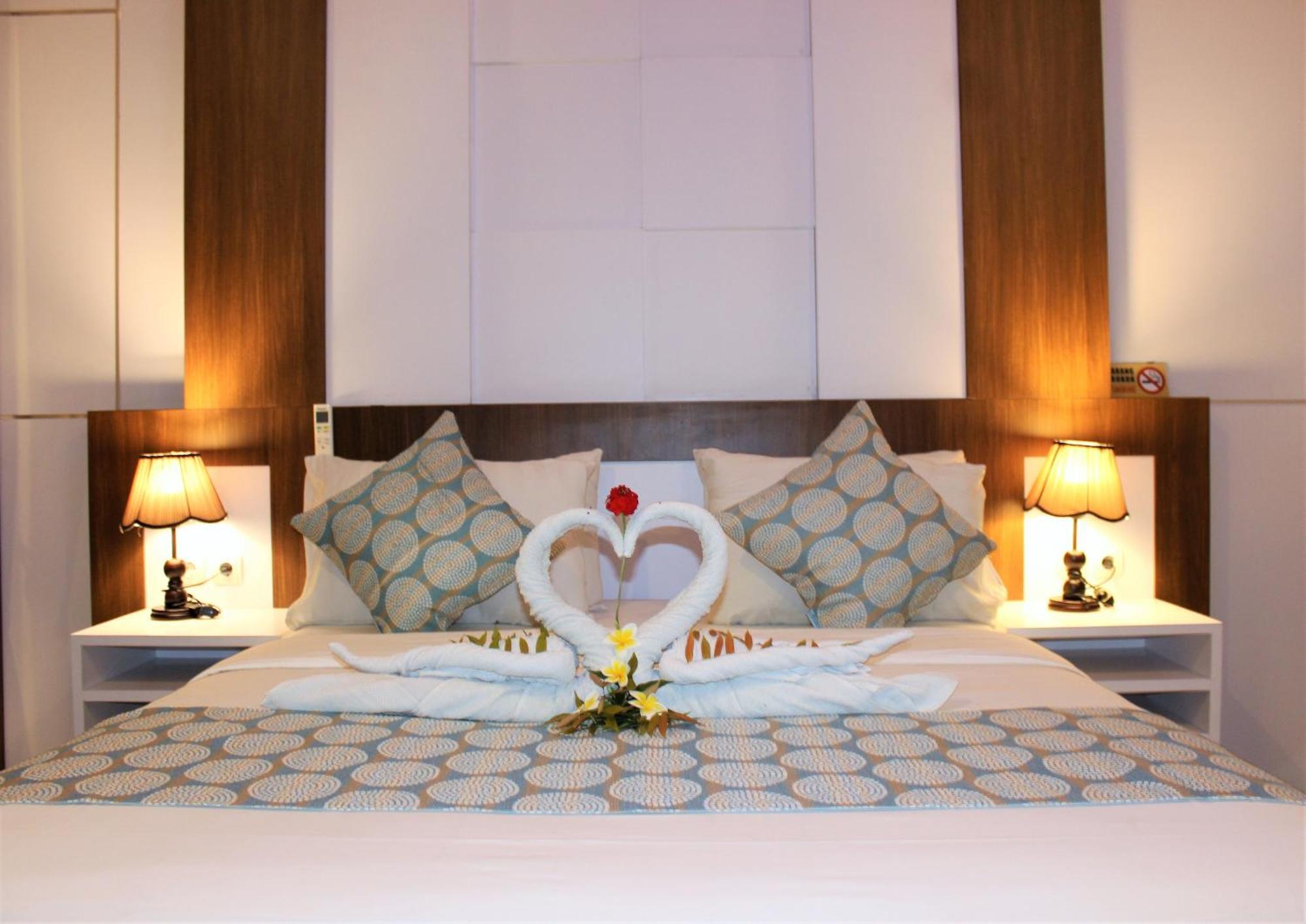 Nusa Sedayu Hotel By Ocean View Batununggul Eksteriør bilde