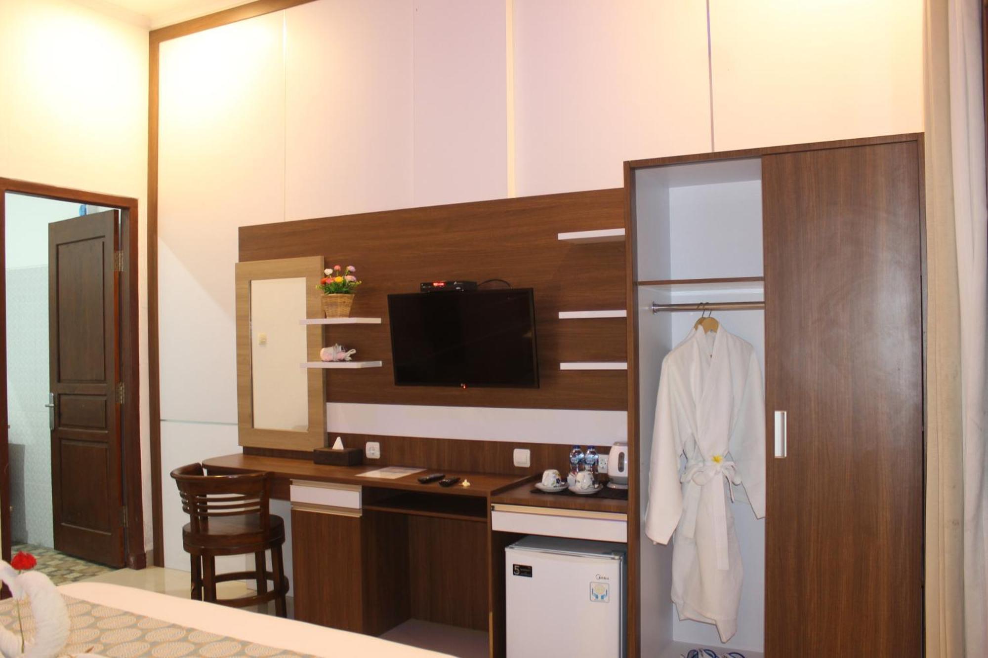 Nusa Sedayu Hotel By Ocean View Batununggul Eksteriør bilde