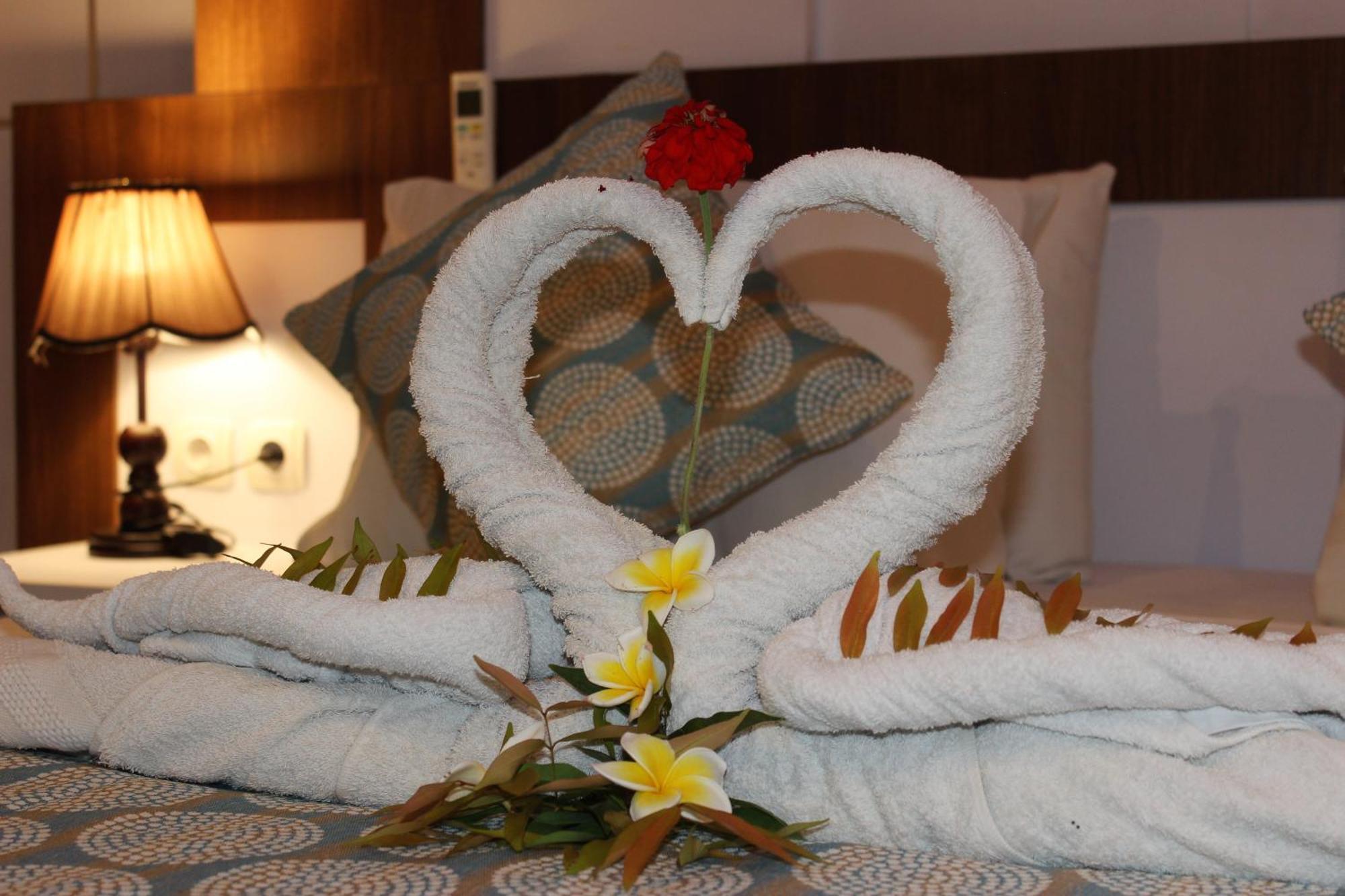 Nusa Sedayu Hotel By Ocean View Batununggul Eksteriør bilde
